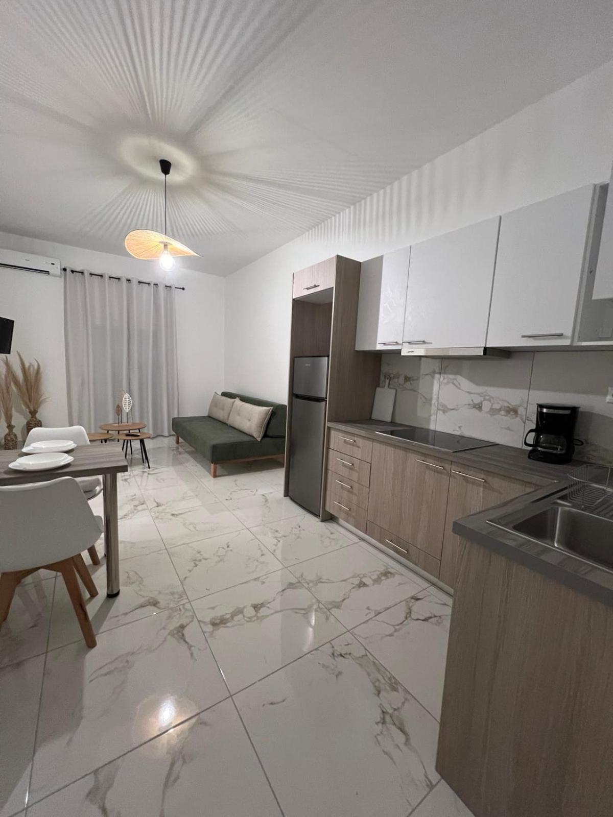 Ammoudia Summer House Appartement *